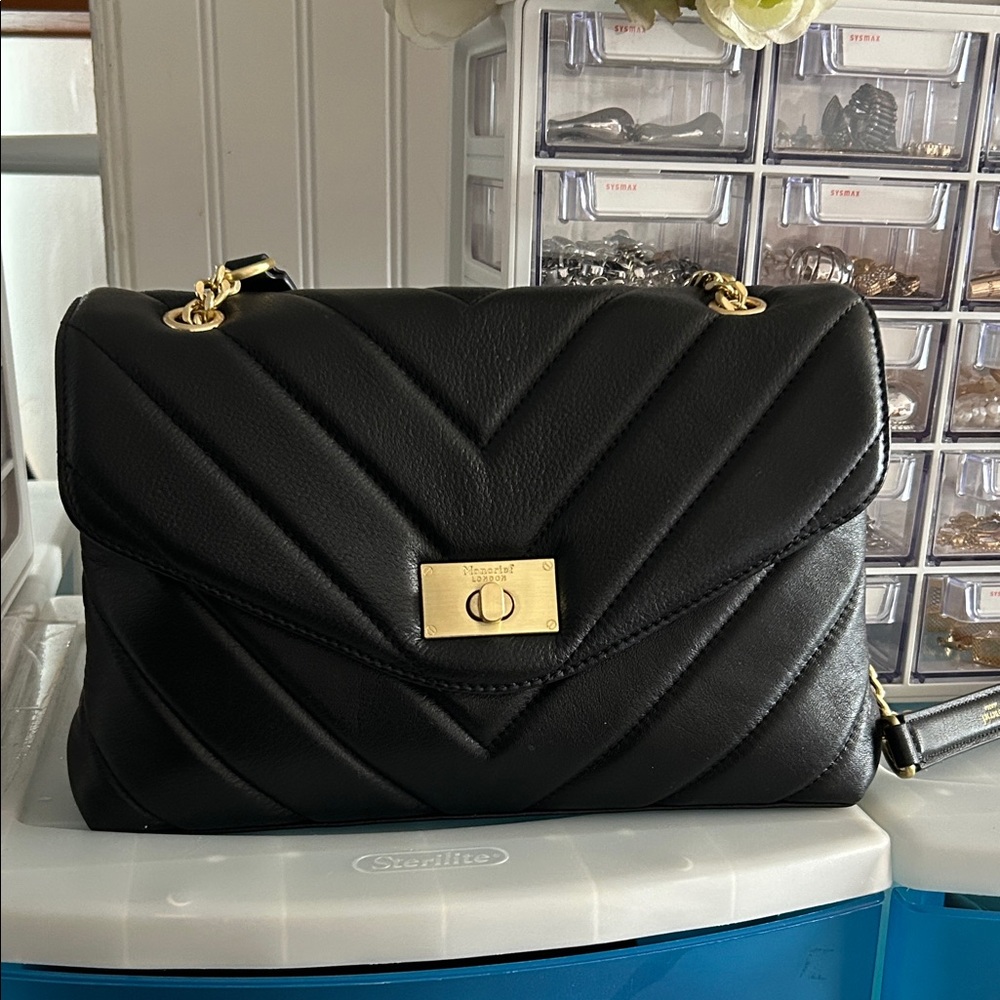 Quilted Black Leather Shoulder Bag with Gold Turn-Lock